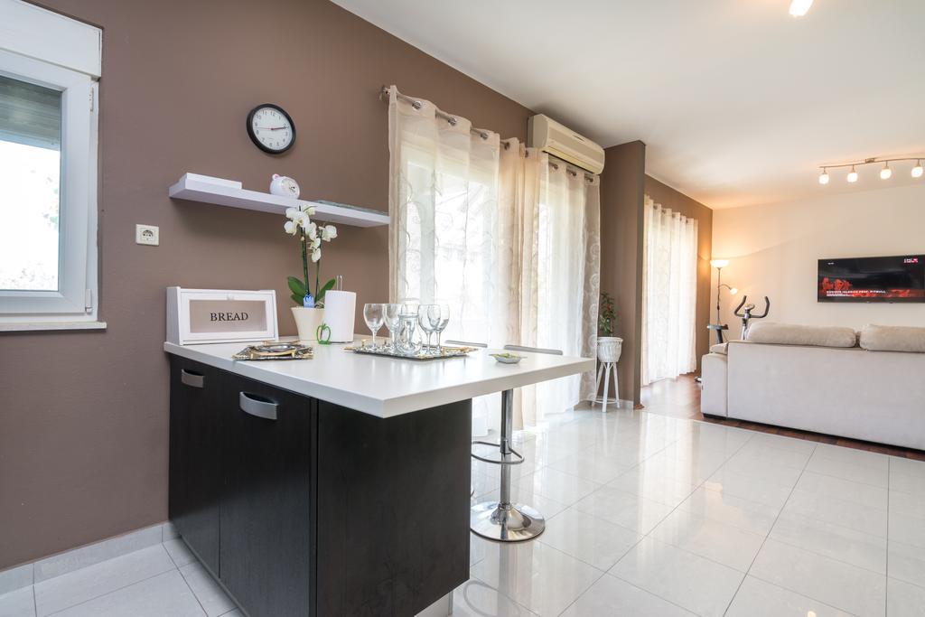 Apartman Verica Trogir Eksteriør bilde